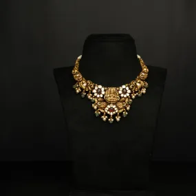 Aashvi Silver Necklace