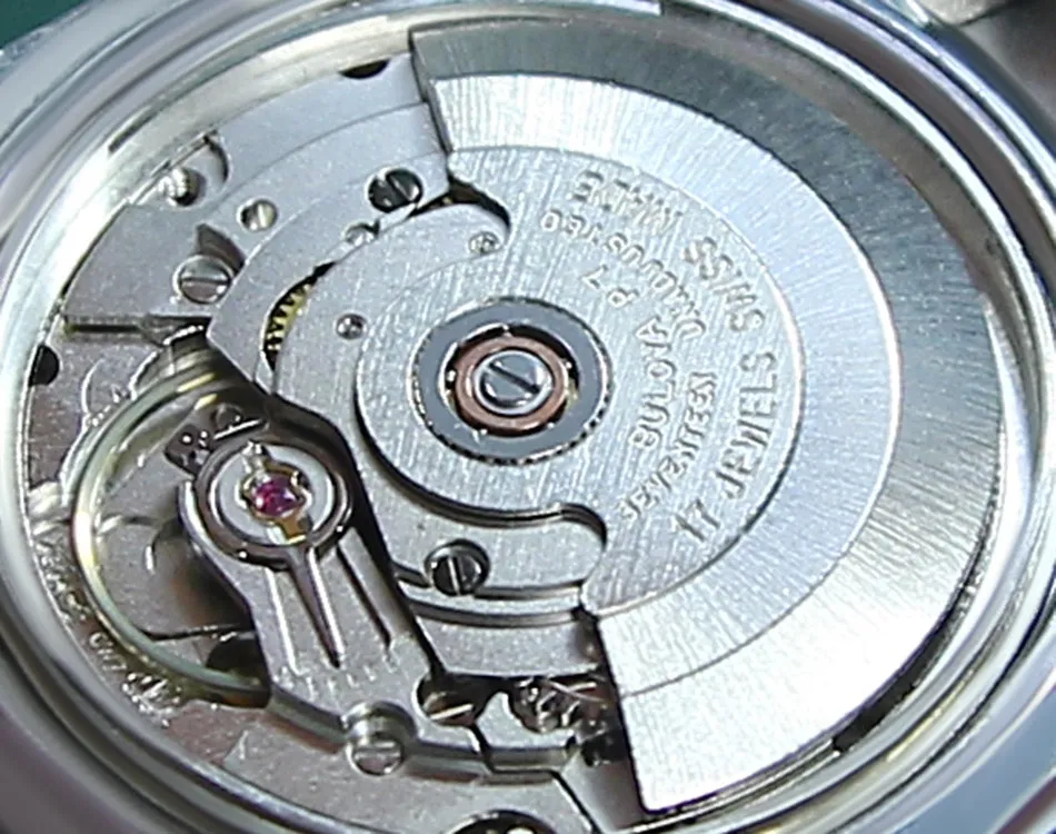 Bulova Super Seville Calendar Swiss 36mm Men's 1980 Auto Wacth