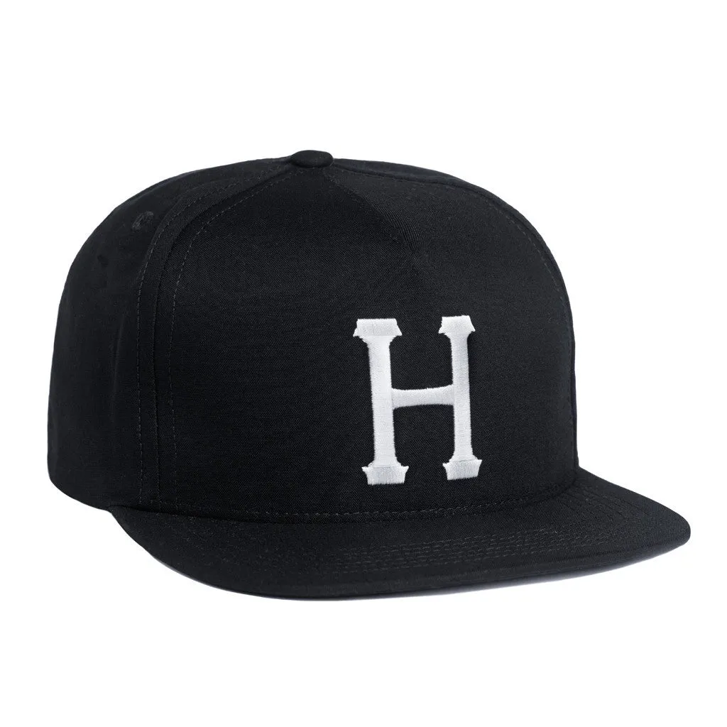 CLASSIC H SNAPBACK BTS // BLACK