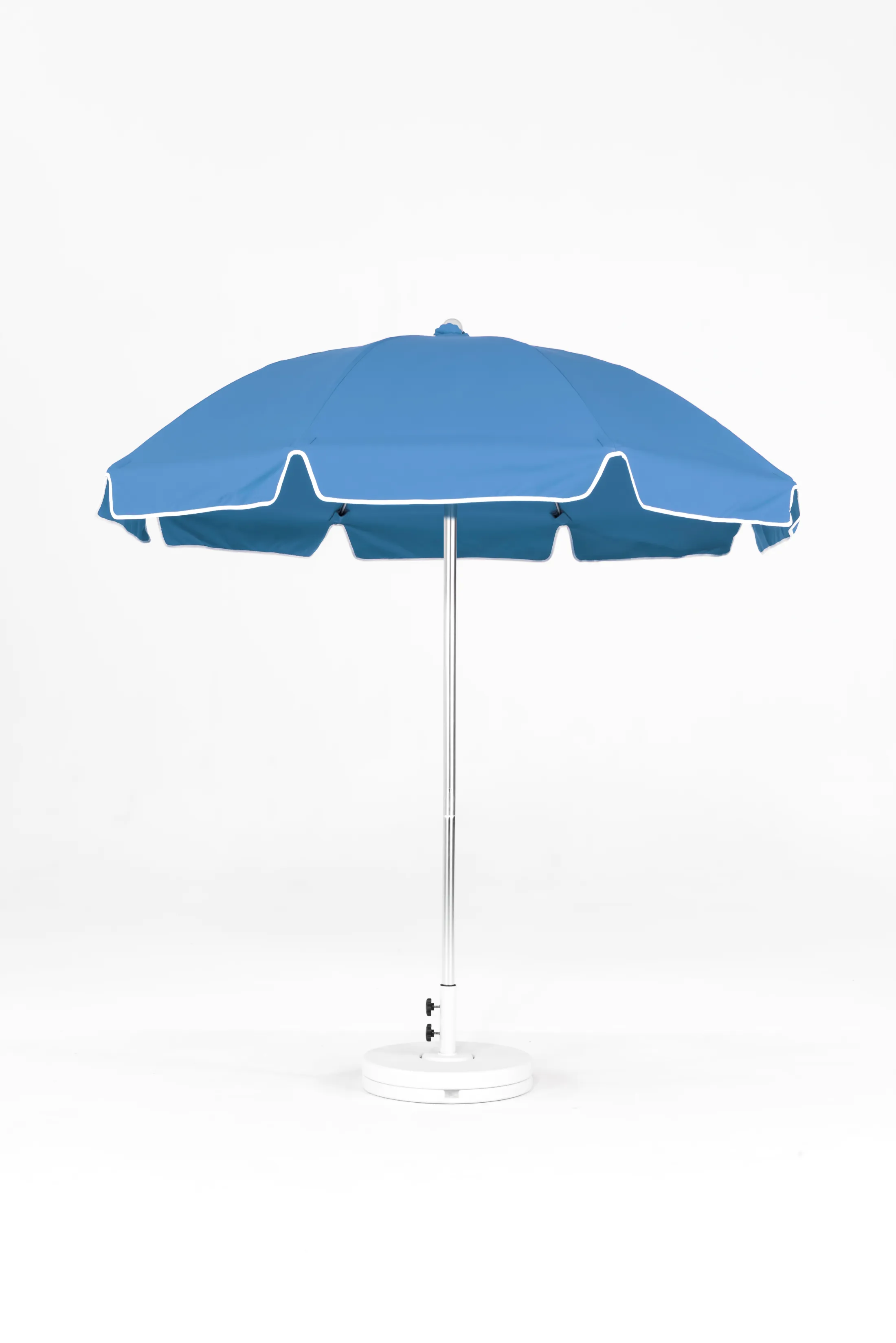 Frankford Quick Ship Catalina Fiberglass 7.5 Foot Wide - Manual Tilt