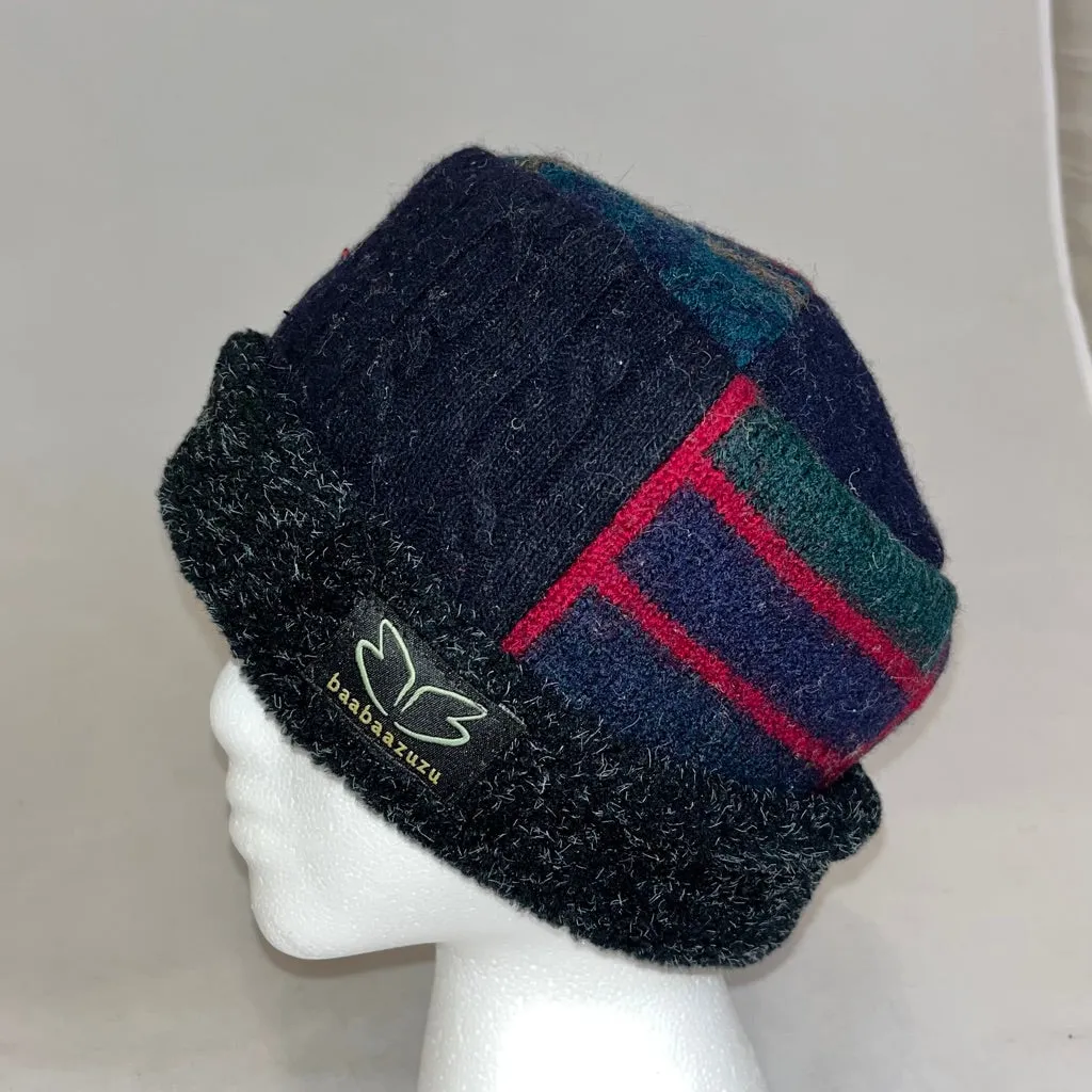 Hat Pillbox w/Red & Navy