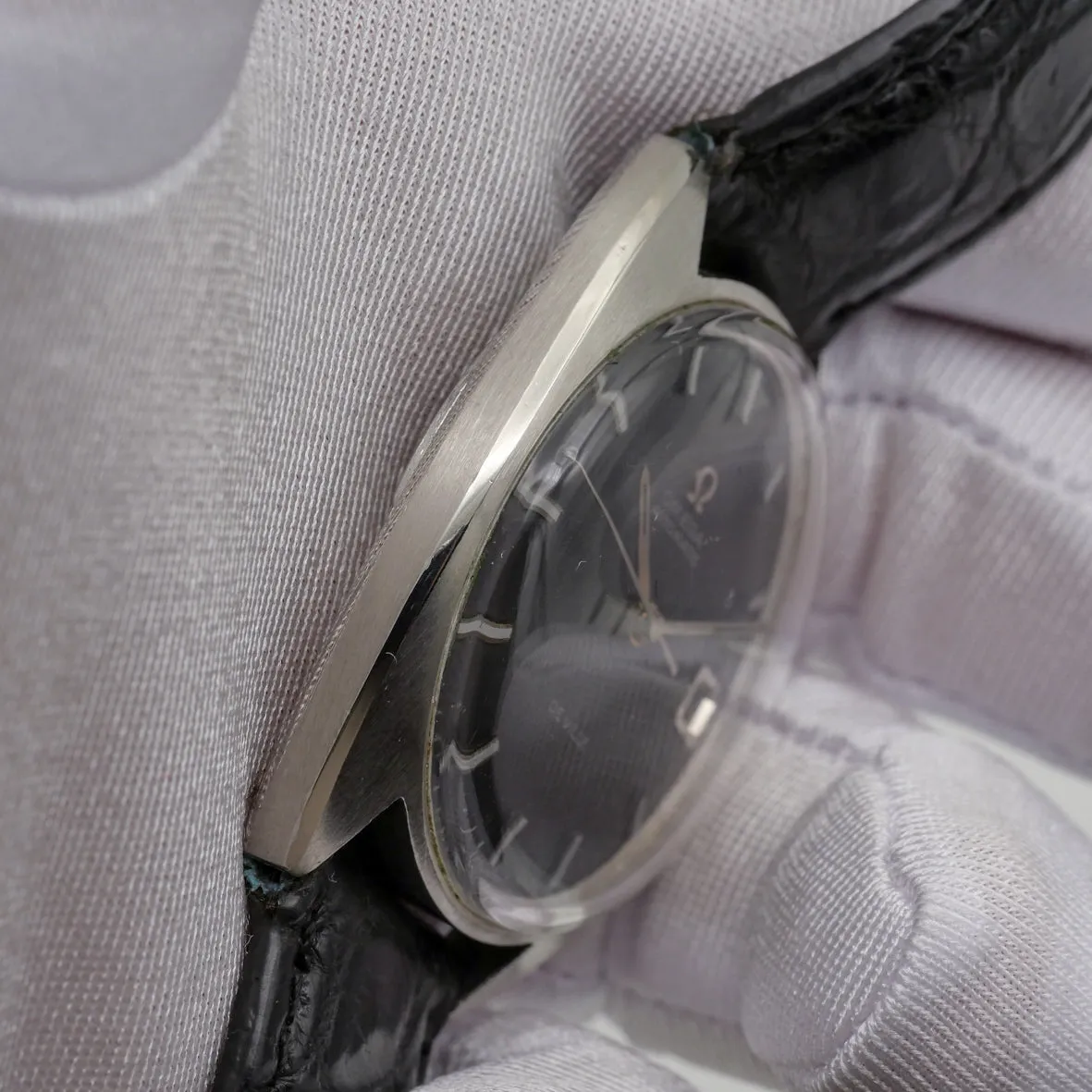 OMEGA DE VILLE AUTOMATIC BLACK DIAL REF. 166.029