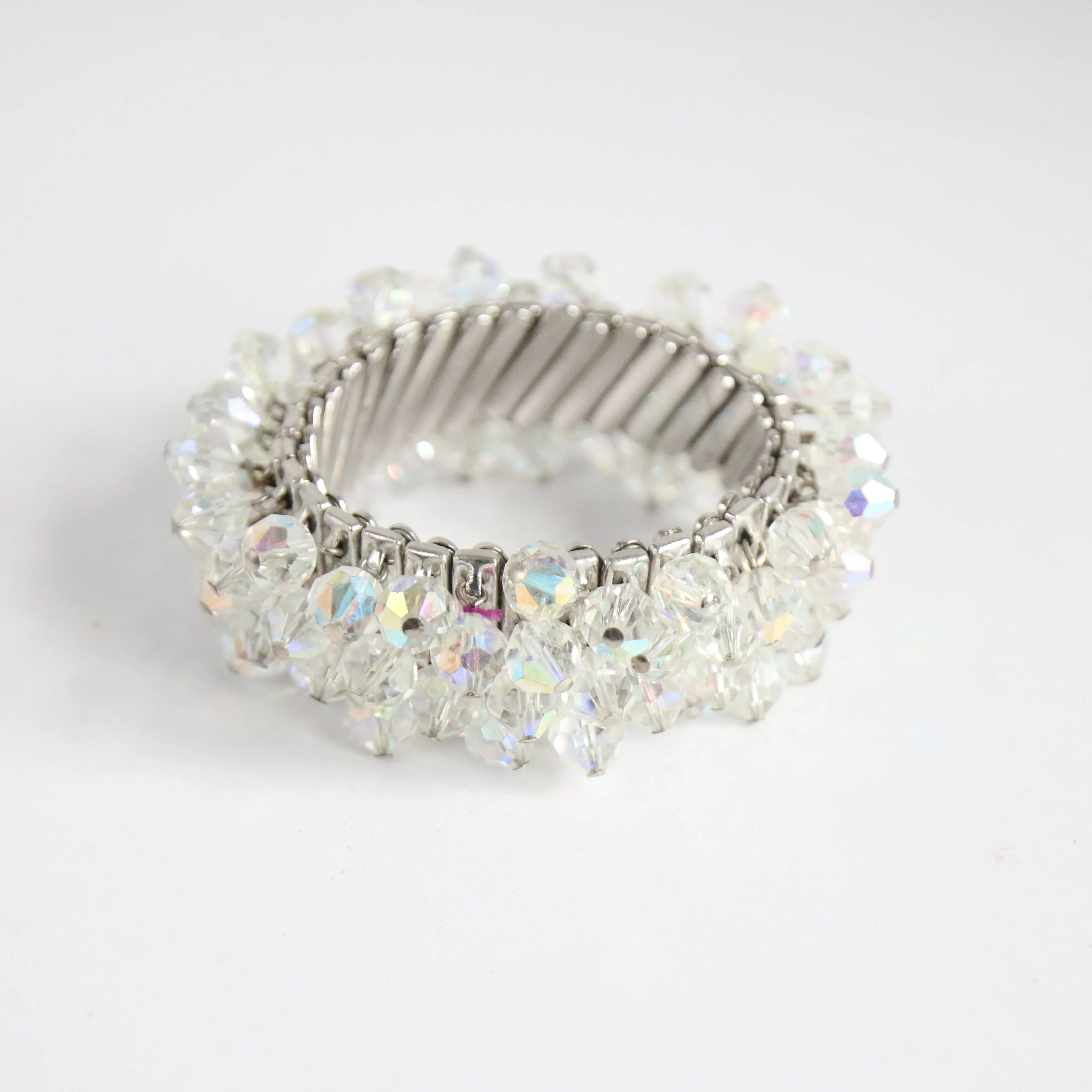 "Iridescent Dazzle" Vintage 1950's Expandable Iridescent Bead Bracelet