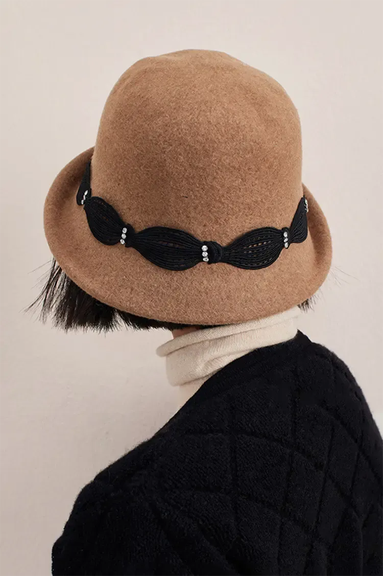 Retro Merino Wool Cloche Hat With Lace Trim