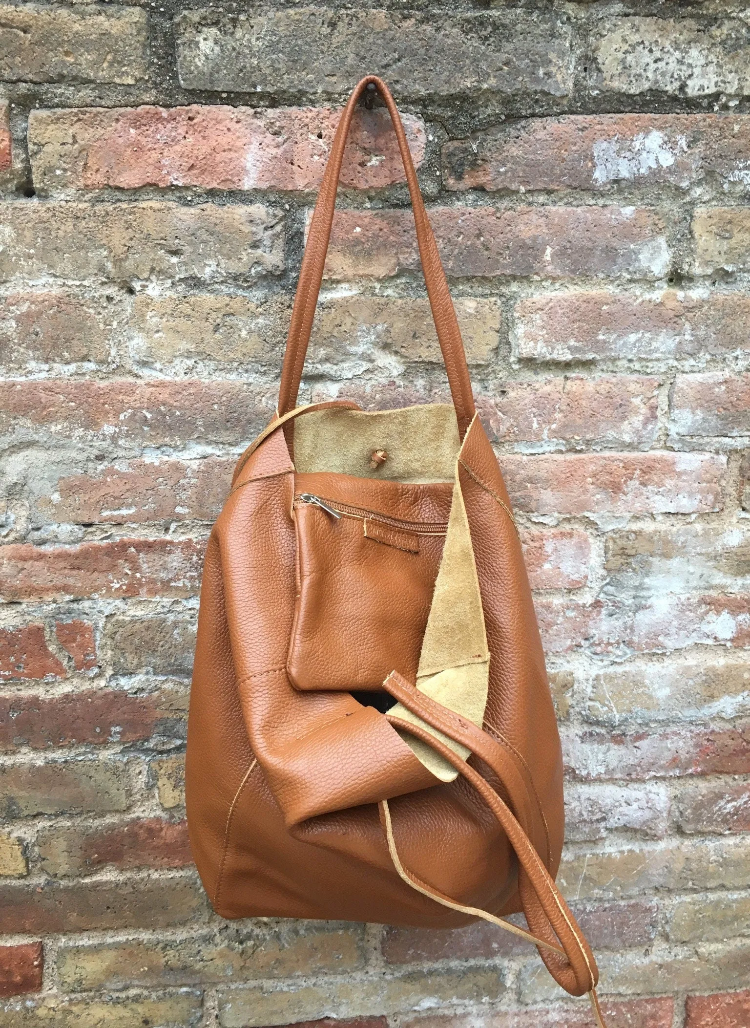 Tote leather bag in dark CAMEL brown. Leather shopper in saddle brown.Natural GENUINE  leather. Large TAN brown bag for your laptop, books