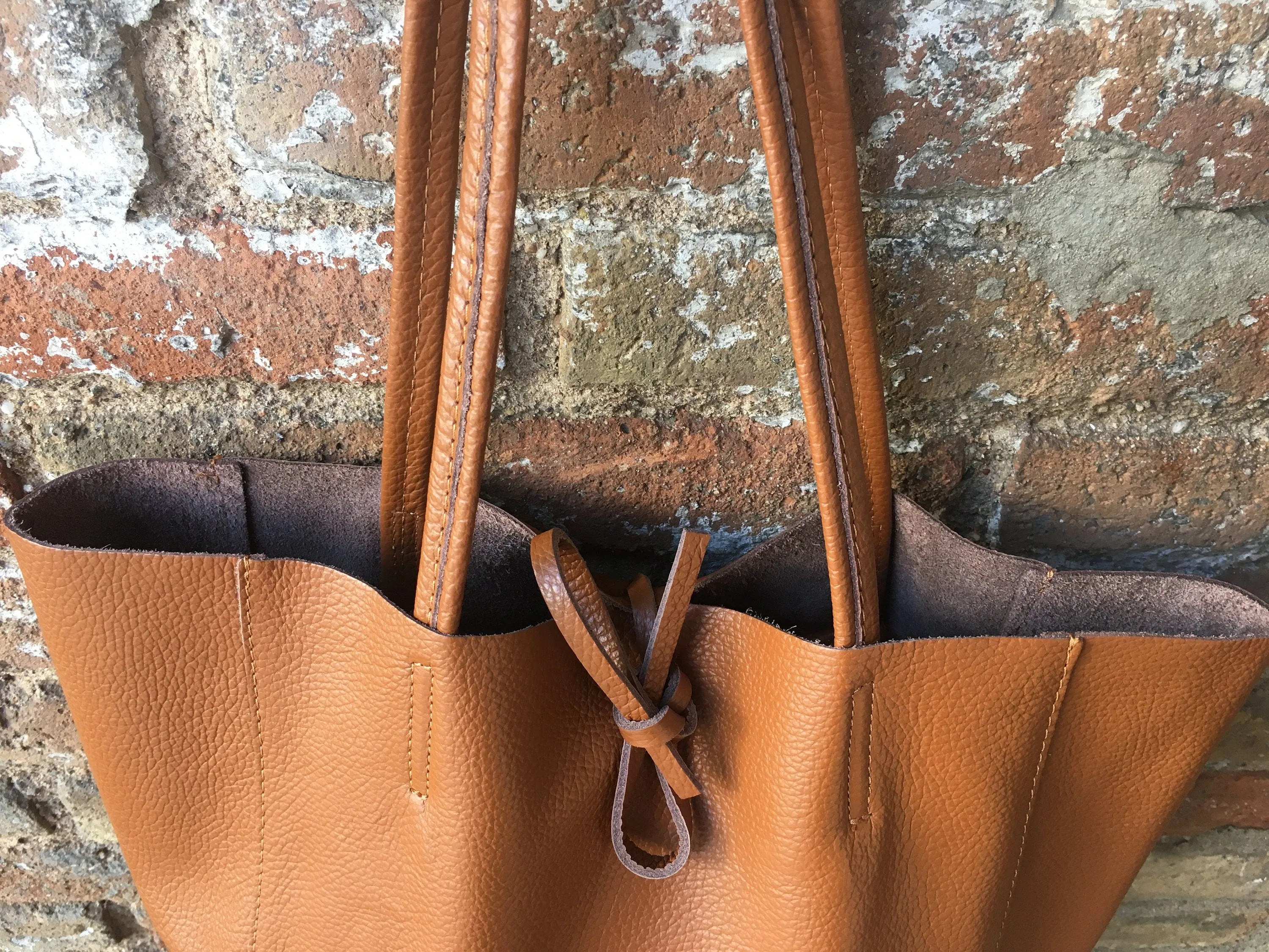 Tote leather bag in dark CAMEL brown. Leather shopper in saddle brown.Natural GENUINE  leather. Large TAN brown bag for your laptop, books